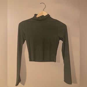 Long sleeve Crop turtle/cowl neck